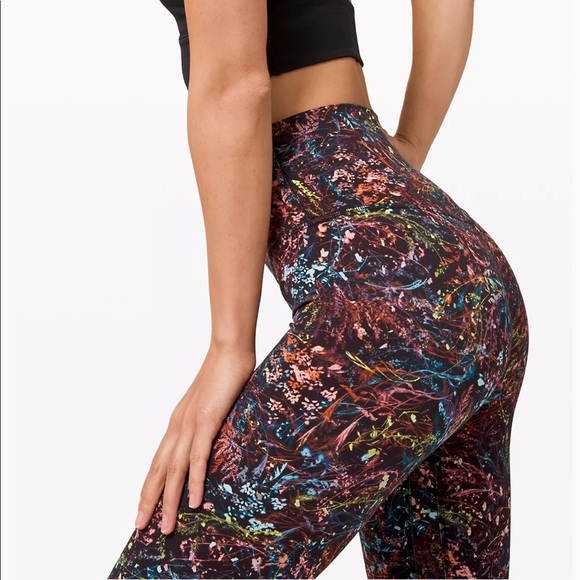 Brand New Lululemon Align 25” size 4 - Picture 2 of 5